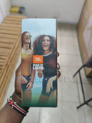 JBL Clip 5