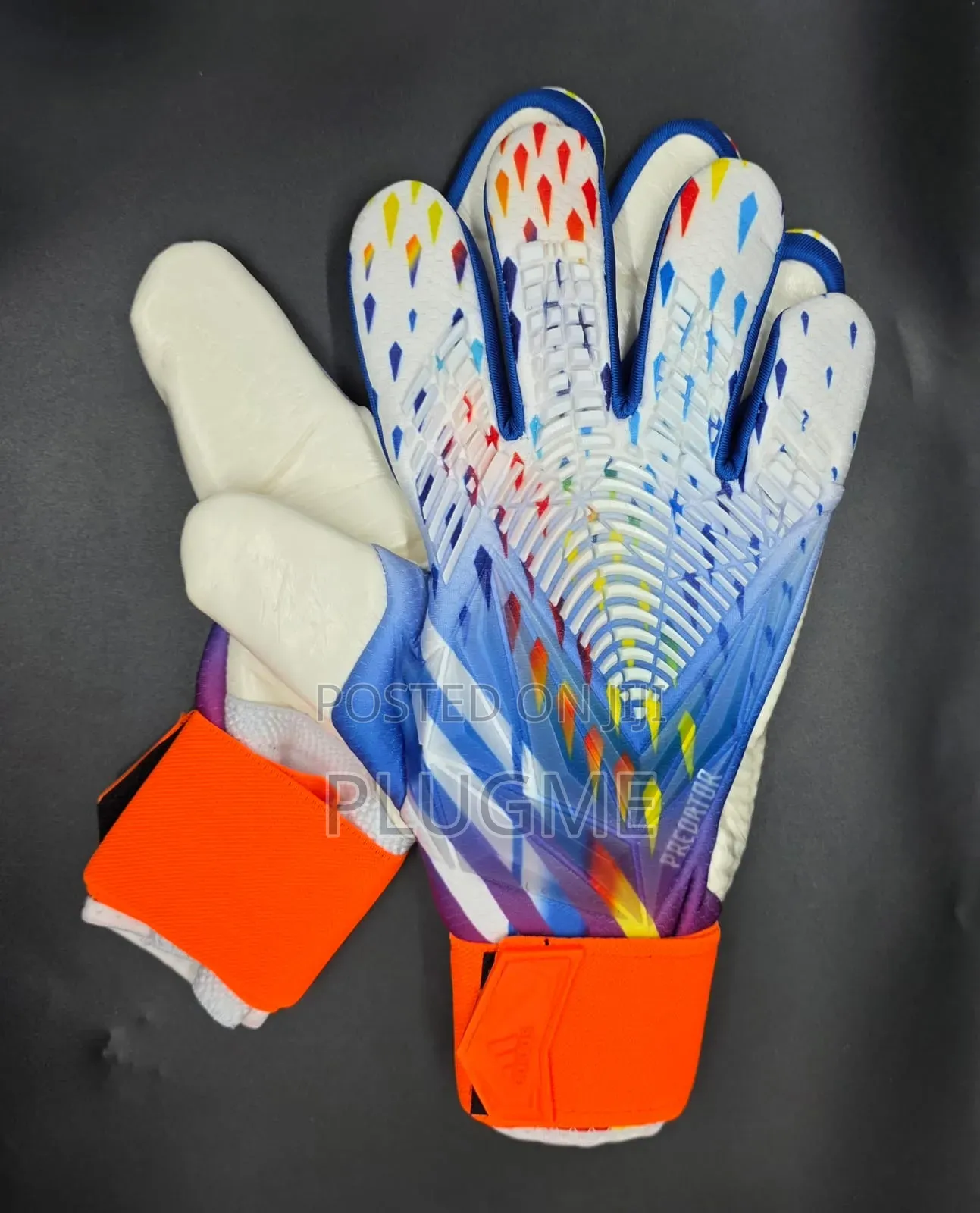 Adidas Predator Gloves Size 8, 9, 10!!