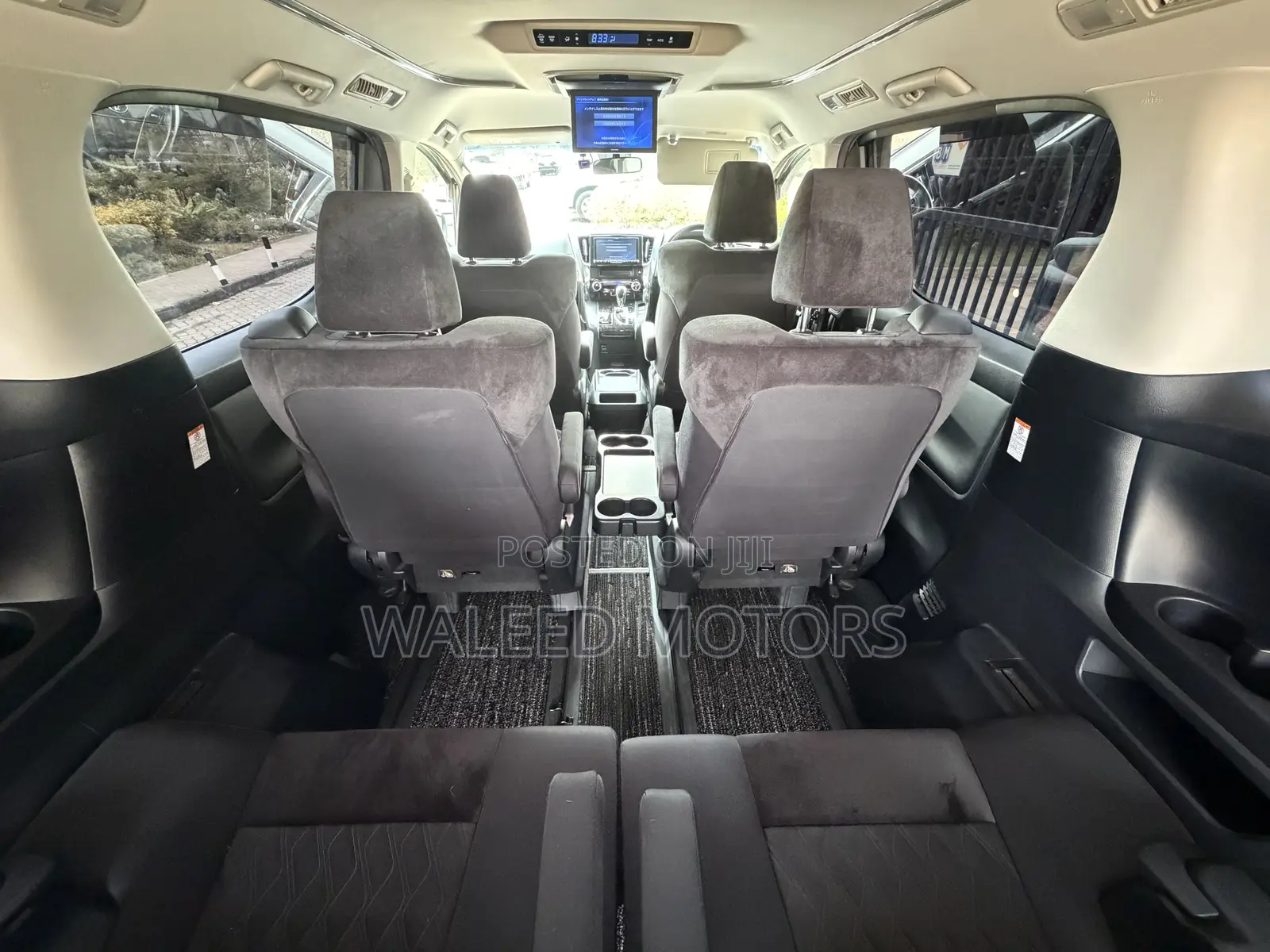 Toyota Vellfire 2019