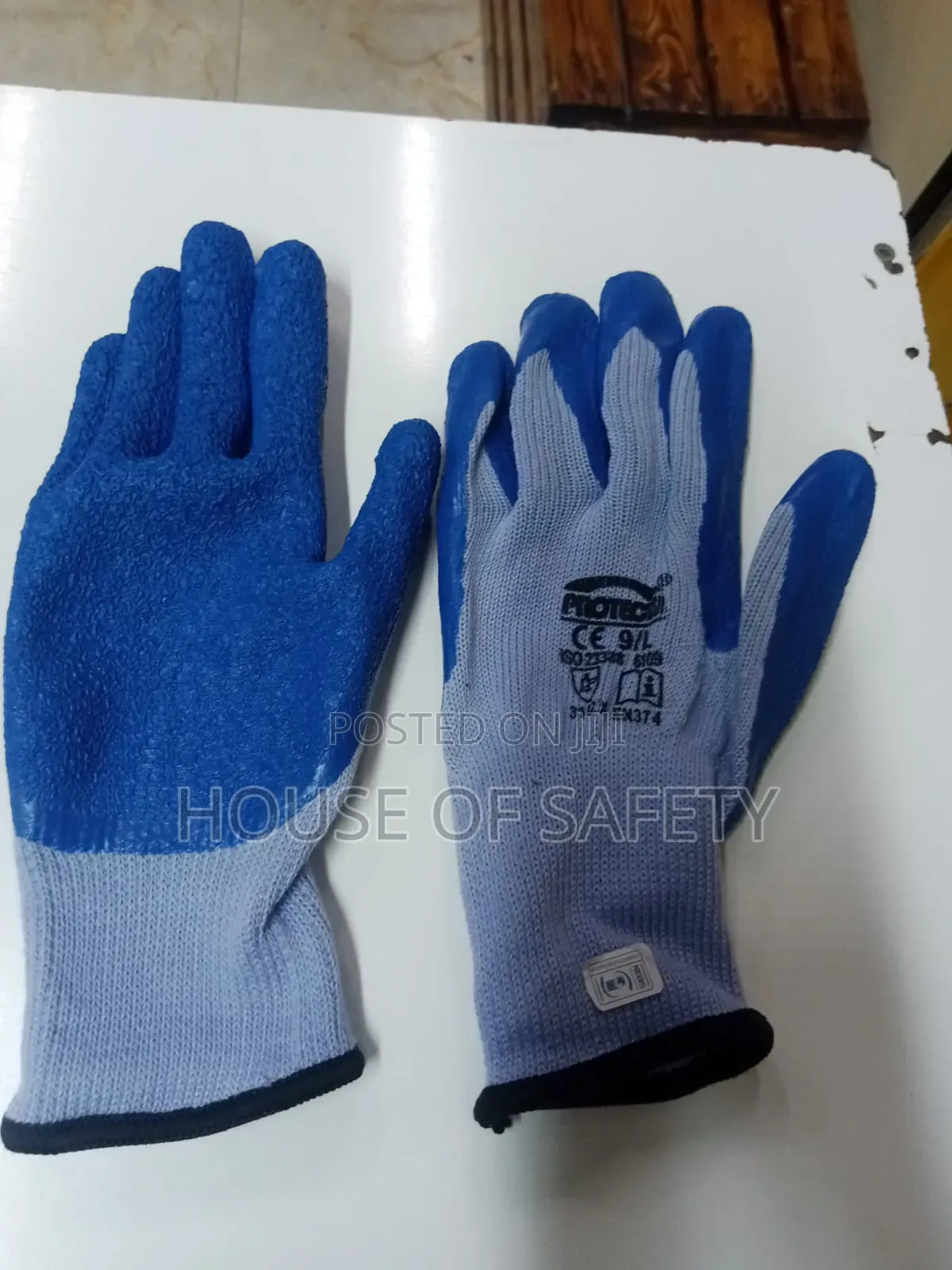 Large and Xl Diamond Grip Gloves for Work