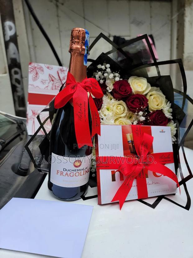 Sip Savour Gift Hamper - thumbnail 2