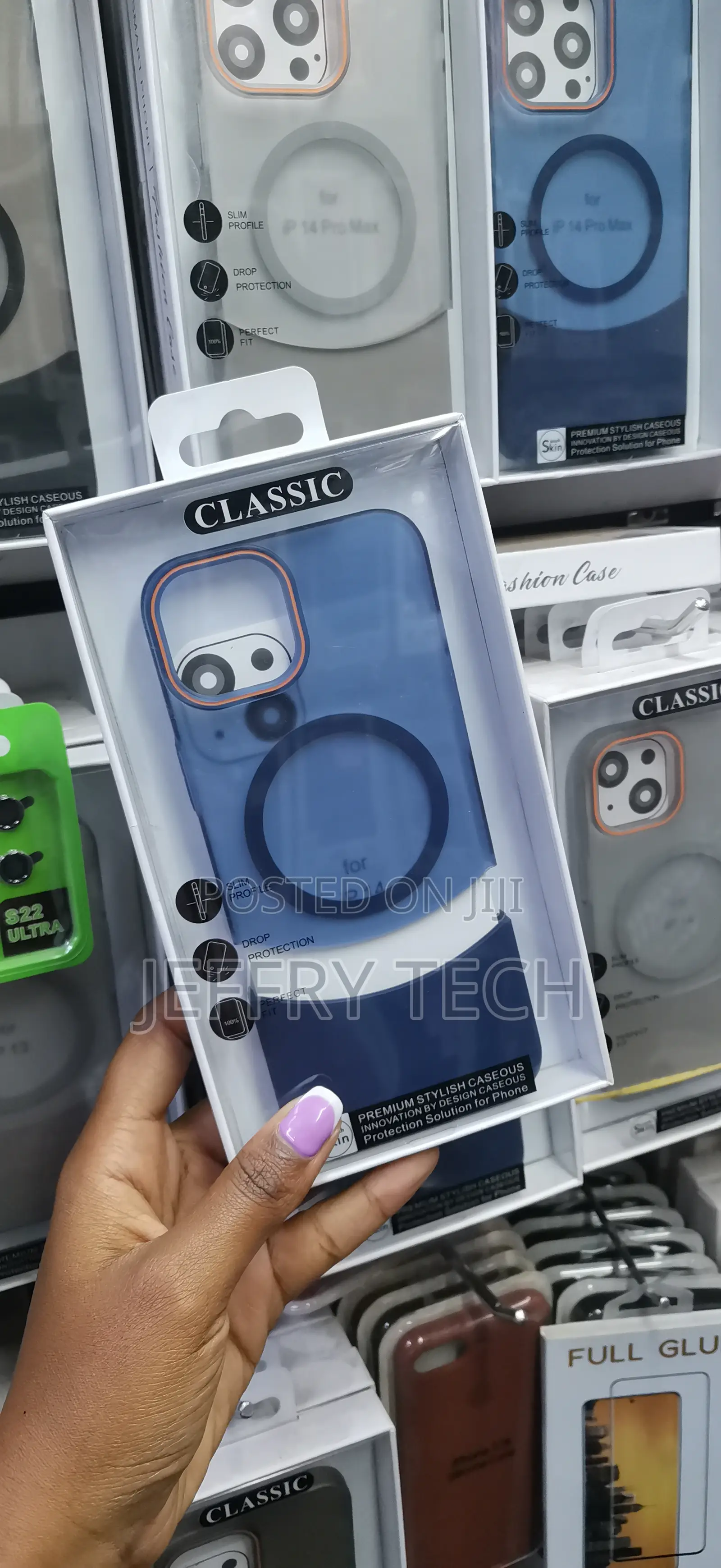 Gioser Matte Magnetic 2 in 1 Clear Case for iPhone 14 Blue