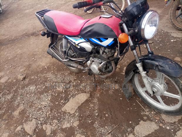 TVS HLX 125 2021 Blue - thumbnail 4