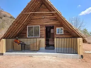 Makuti Framing and Installation