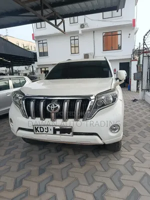 Toyota Land Cruiser Prado 2015 White