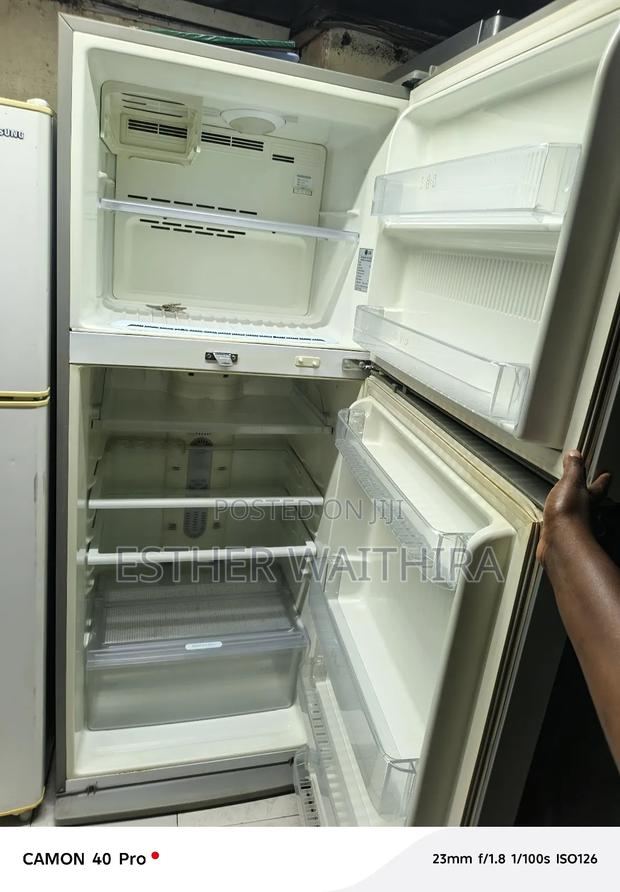 500 Litres Lg Fridge Big Size - thumbnail 2