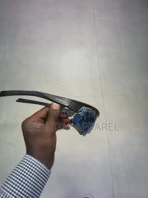 Anti Slip Anti Fogg 32gms Shock Resistant Polycarbonate Sunglasses