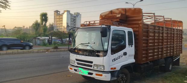 Isuzu FRR 33 KCJ - thumbnail 5