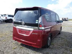 Nissan Serena 2019 Maroon