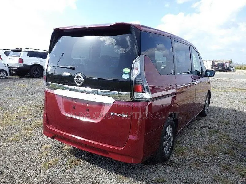 Nissan Serena 2019 Maroon