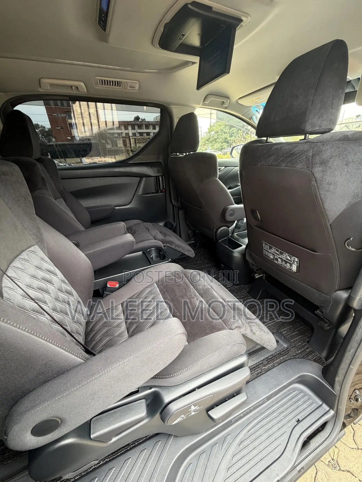 Toyota Vellfire 2019