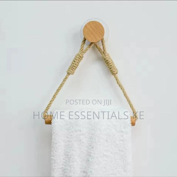 Hemp Rope With Bamboo Tissue Holder - thumbnail 5