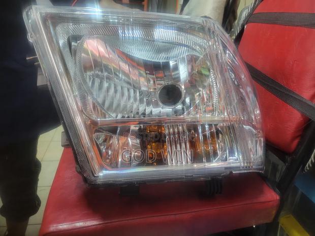 Headlight Lamp Light Nissan Navara