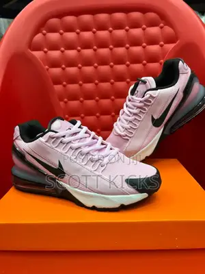 Nike Pulse Pink