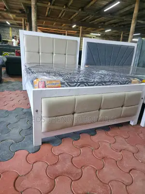 Visually Appealing 5 by 6 Mocket Bed
