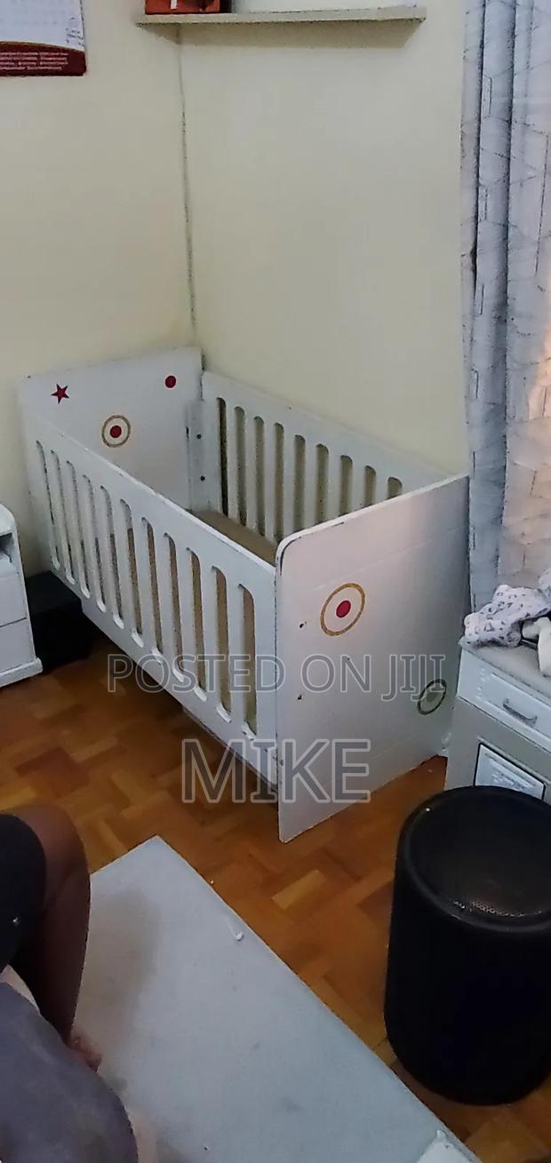 Baby Cot Bed - thumbnail 3