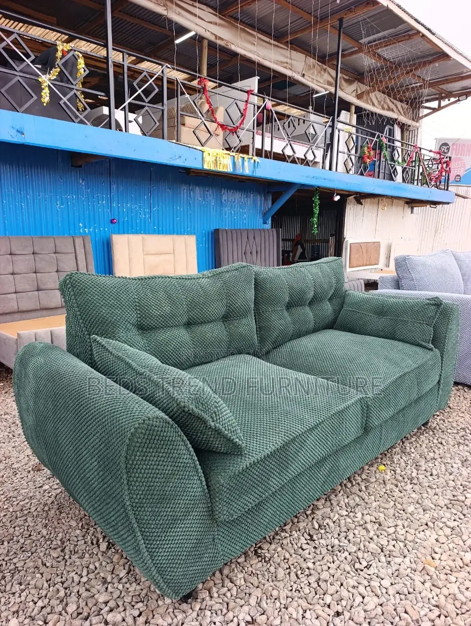 Constructive 3 Seater Butterfly Sofa