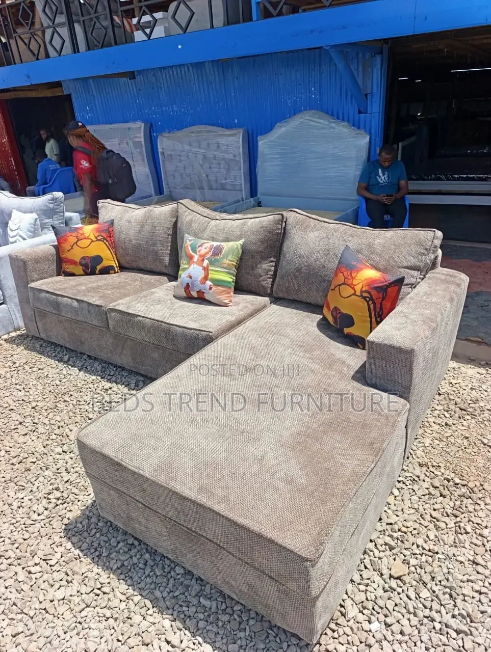 Restful Lovely 6 Seater L Seat
