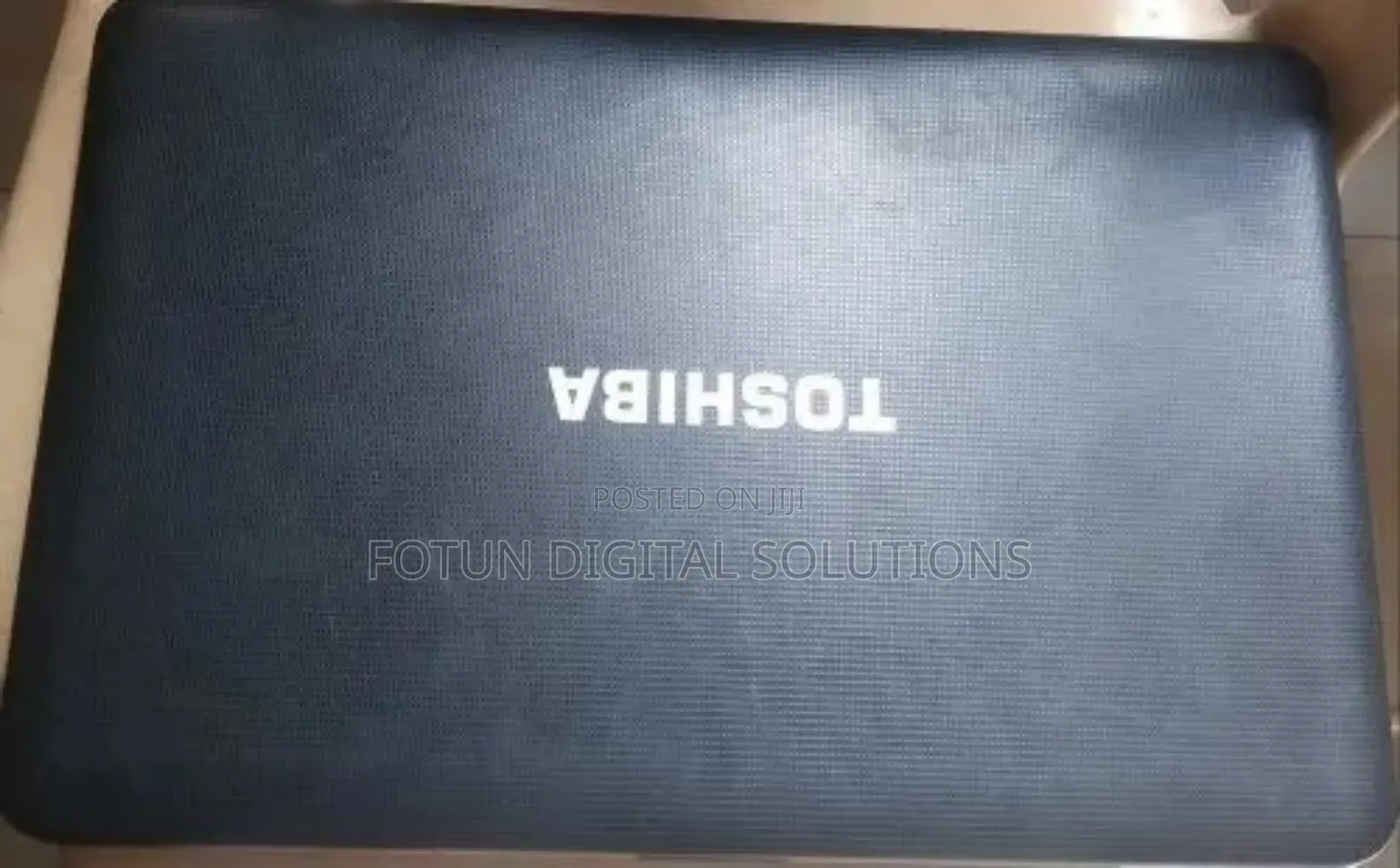 New Laptop Toshiba 8GB AMD Ryzen 5 SSD 256GB