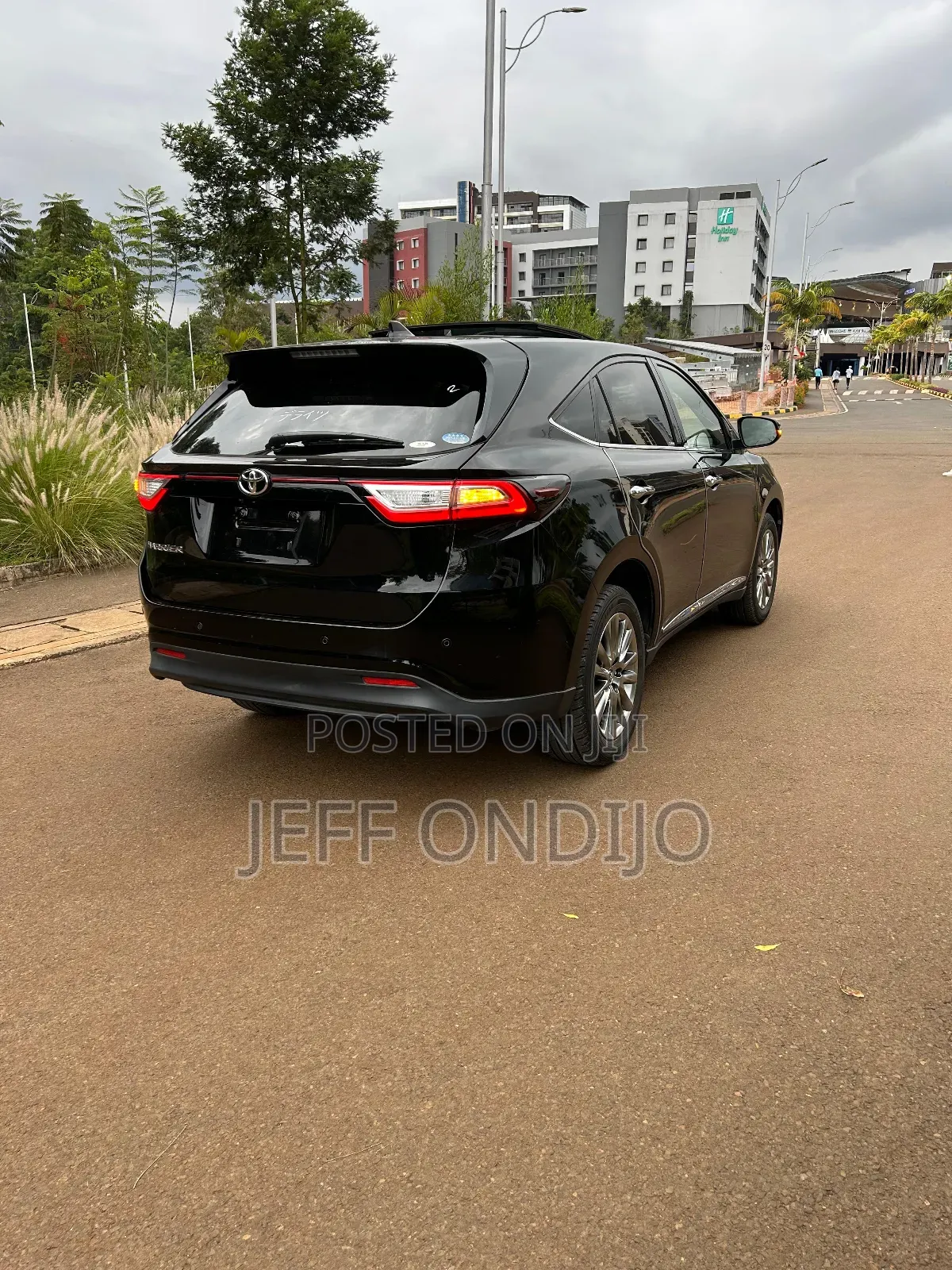 Toyota Harrier 2019 Black