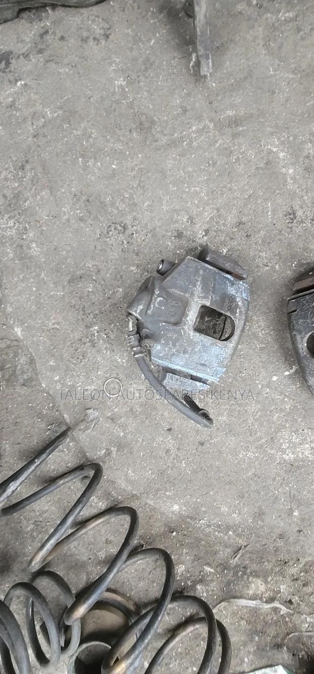 Mazda Demio 2006 Break Caliper - main view