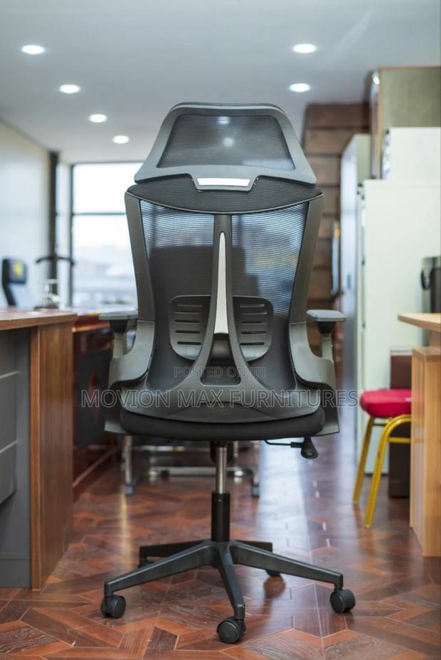 Highback Black J153 - main view