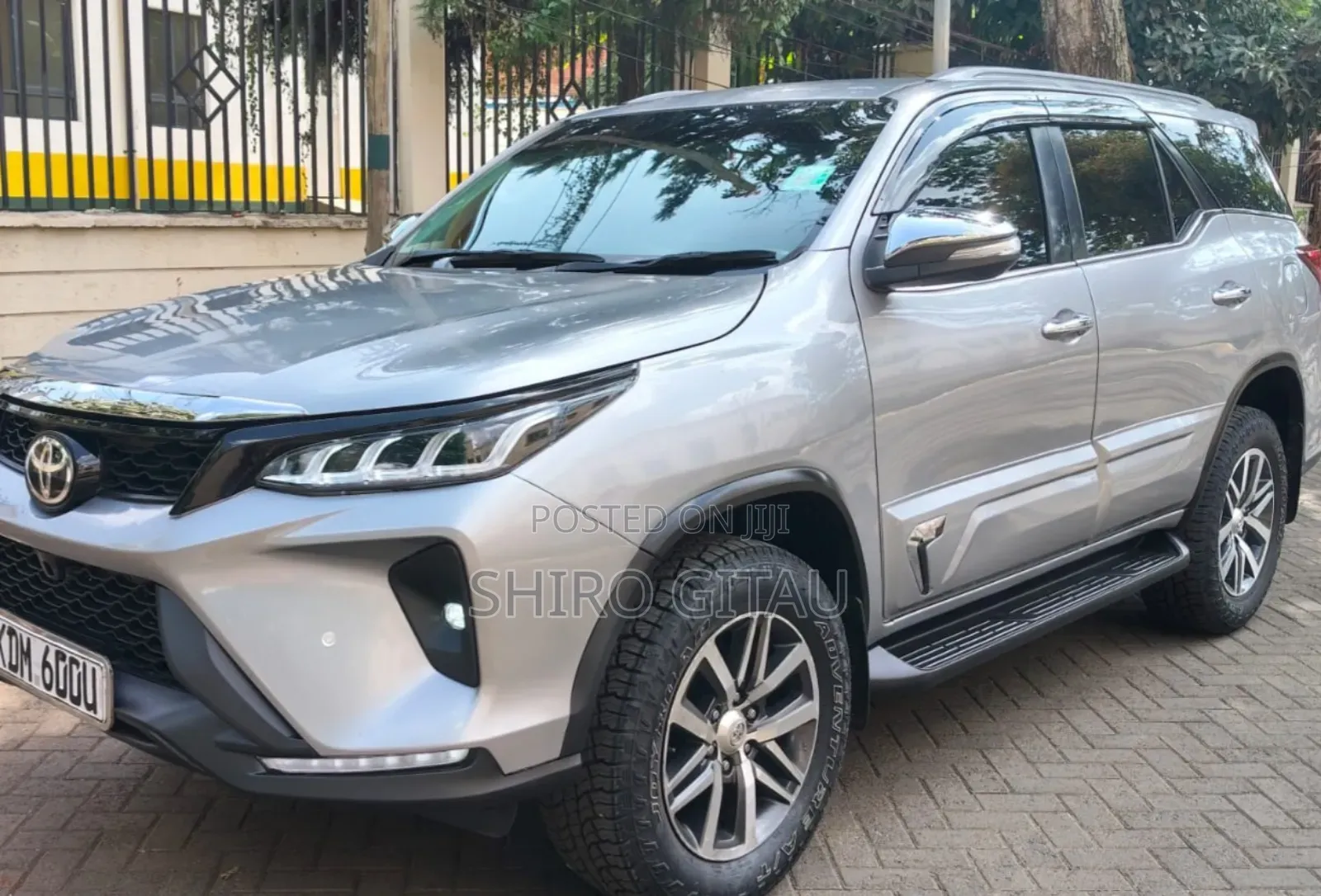 Toyota Fortuner 2016 Silver