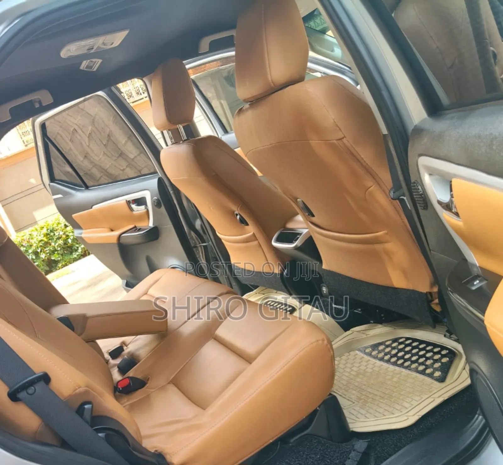 Toyota Fortuner 2016 Silver