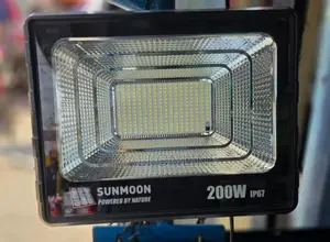 Sunmoon 200w Solar Flood Light Outdoor Waterproof Led Security Lamp