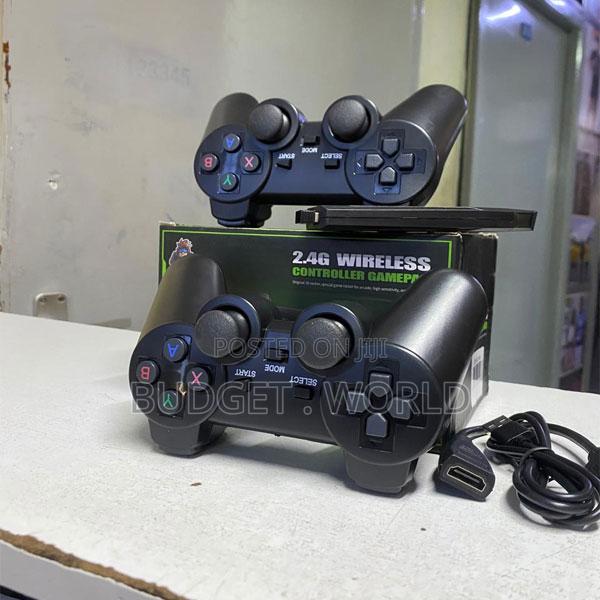 . Smooth Control 2.4ghz Wireless Gaming Pad - main view