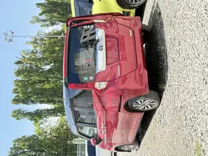 Toyota Tank 1.0 G-T FWD 2019 Maroon