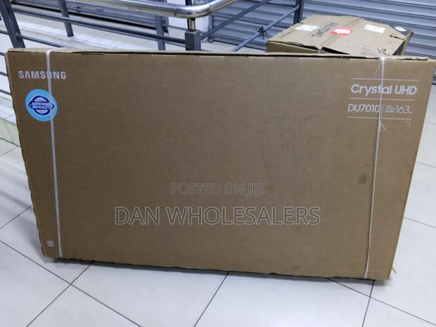 Samsung 65 Inch Crystal Uhd Tv - thumbnail 2