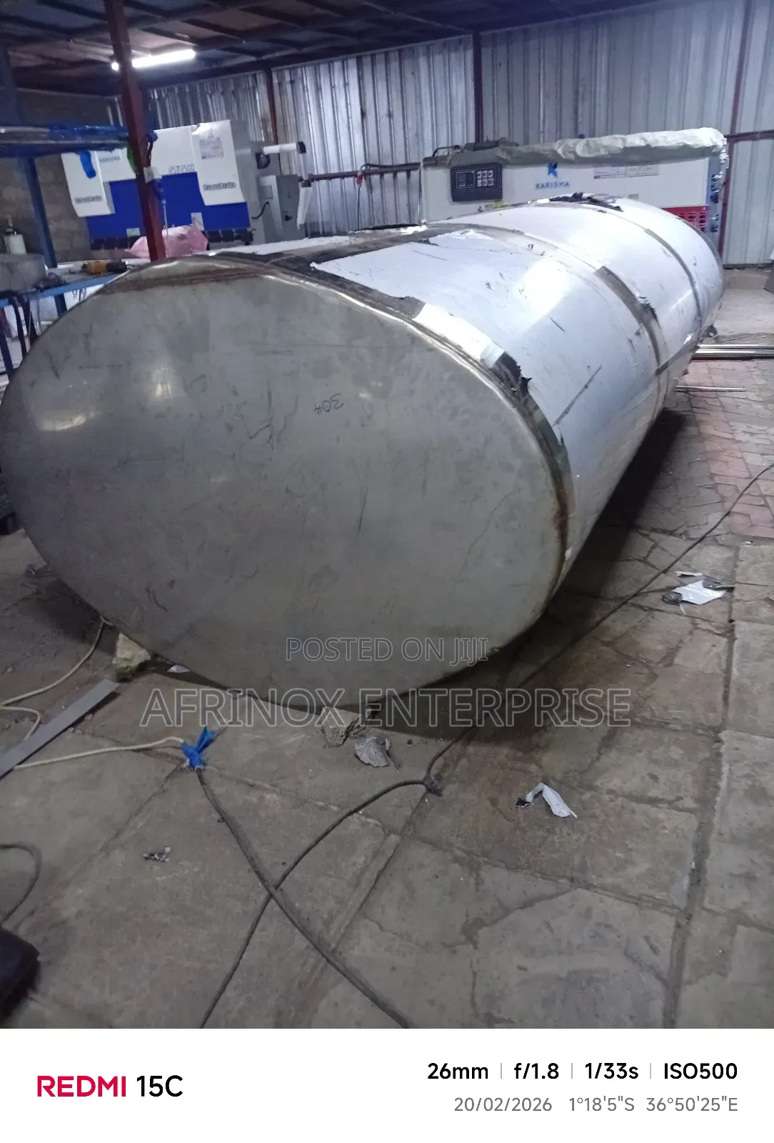 Commercial Water, Idea for Water, Milk and Alcohol Transportation