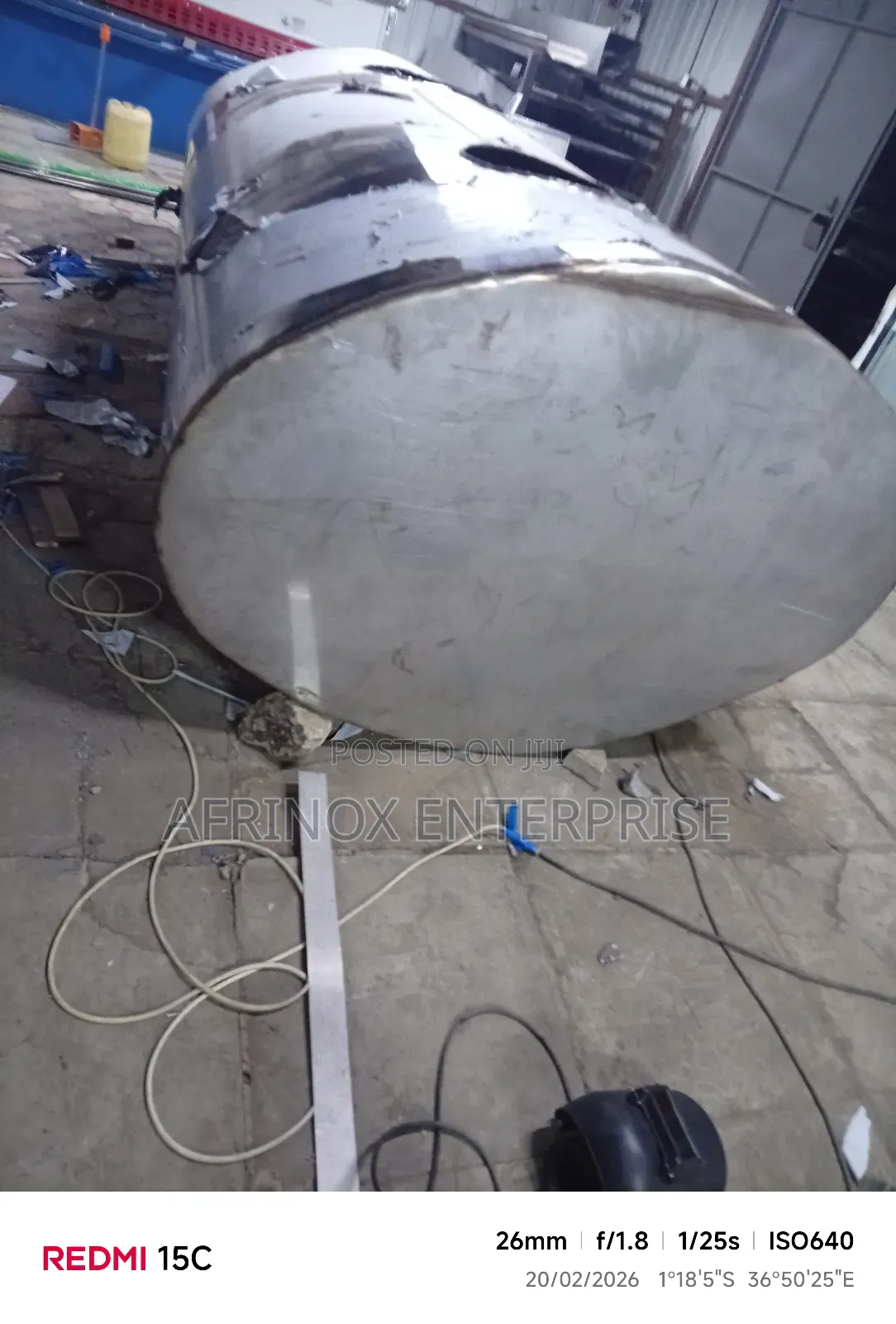 Commercial Water, Idea for Water, Milk and Alcohol Transportation