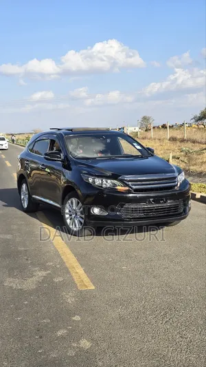 Toyota Harrier 2.0 4WD 2015 Black