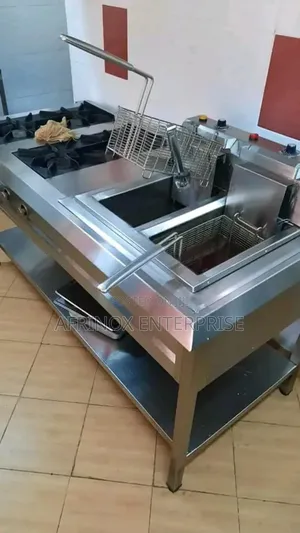 Kitchen Gas Cooker, Three Burner Gas Cooker With Chips Deep Fryer