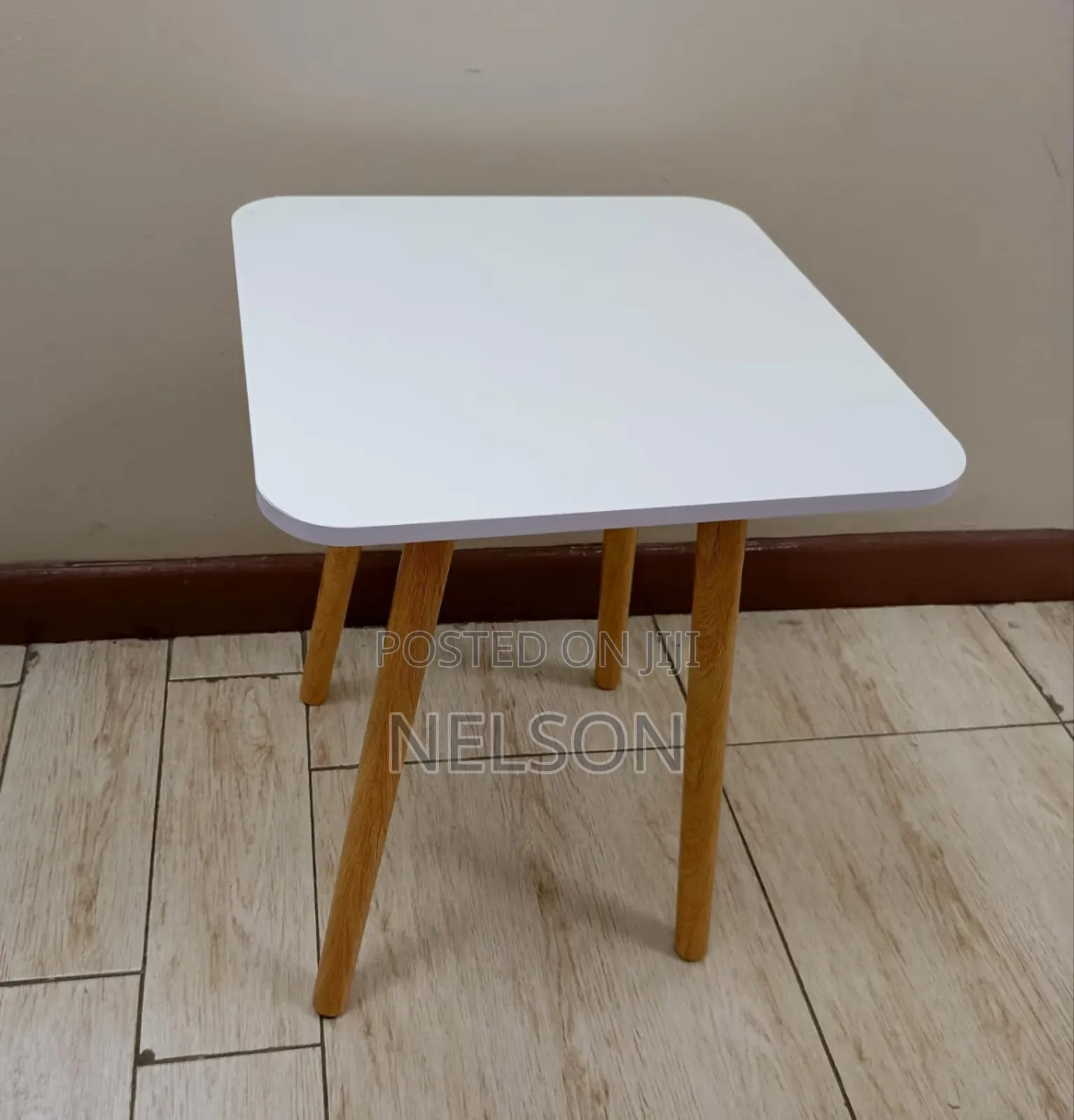 Contemporary Square Shaped Side Stool/Table