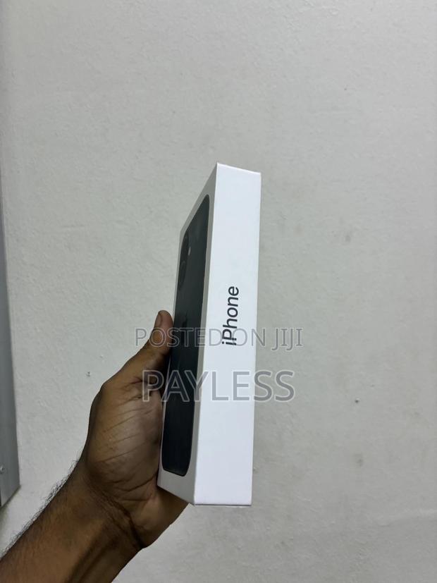 New Apple iPhone 17 256 GB Black - thumbnail 4