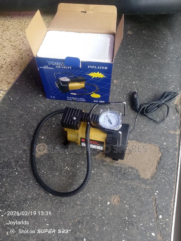 Car Inflator/Air Compressor - thumbnail 2