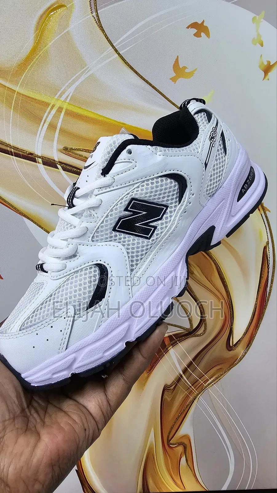 New Balance 530 
 'black White'
Quality 👌🏼👌🏼
Size 37-44
