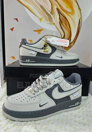 Nike Airforce 1 'light Gray'Quality 👌🏼👌🏼Sizes 38-45 - thumbnail 2