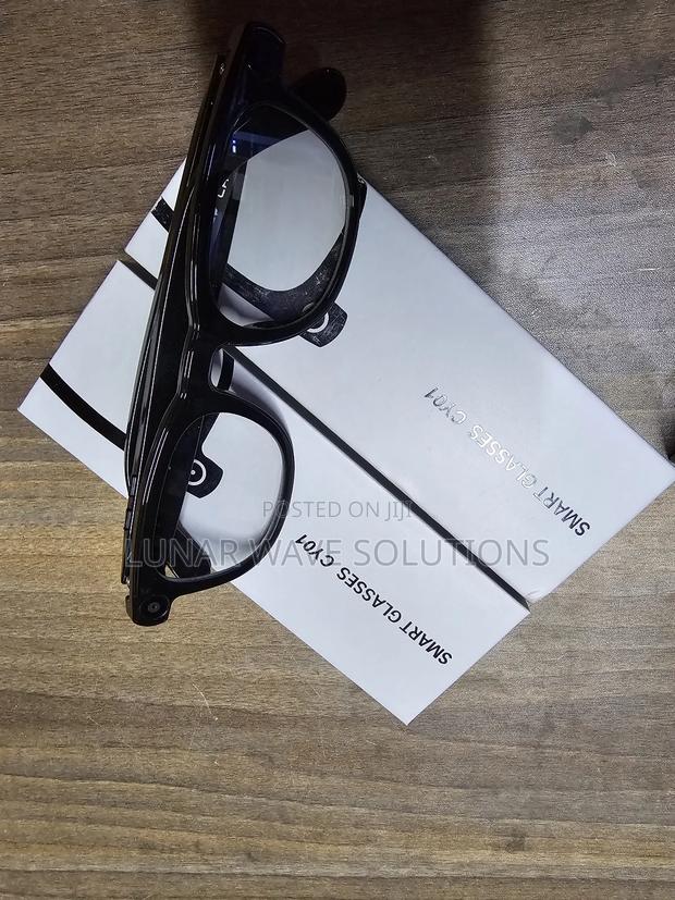 Smart Glasses With 8mp Camera - thumbnail 2