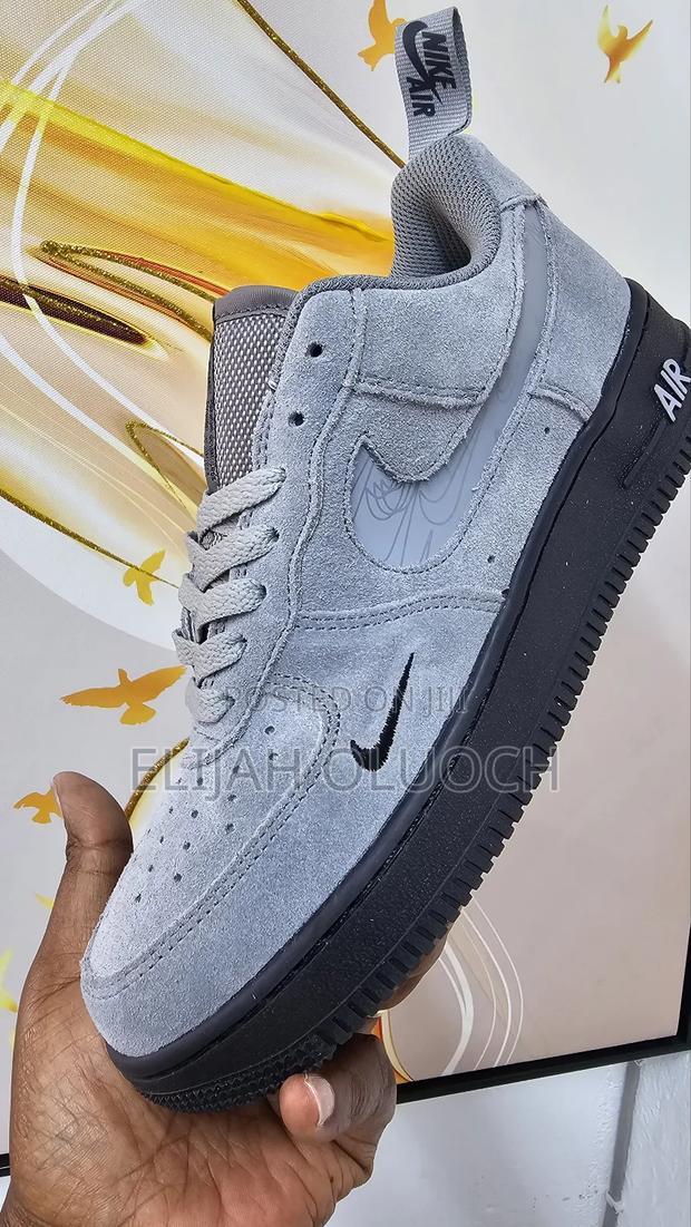 Nike Airforce 1 'cool Grey'
Quality 👌🏼👌🏼
Sizes 38-45 - thumbnail 2