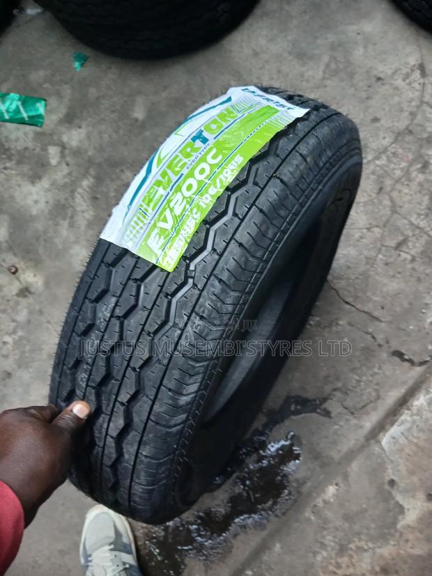 195r15 Everton Tyres - main view