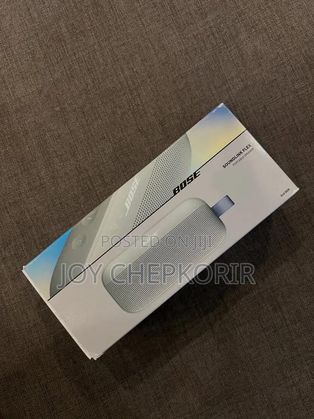 Bose Soundlink Flex – Premium Portable Sound - thumbnail 2