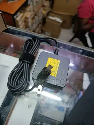 Asus E200ha Vivobook 19v 1.75a 33w Special Micro Usb Power Ac Charger