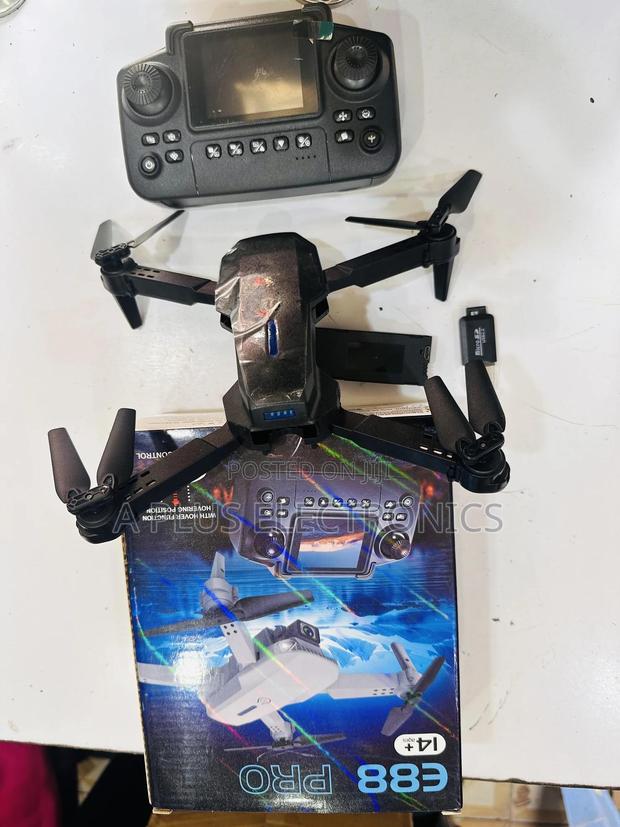 E88 Pro Drone (With Camera and Screen) – Beginner Friendly Drone - thumbnail 3