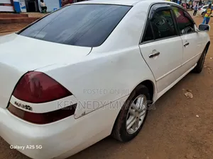 Toyota Mark II 2002 White