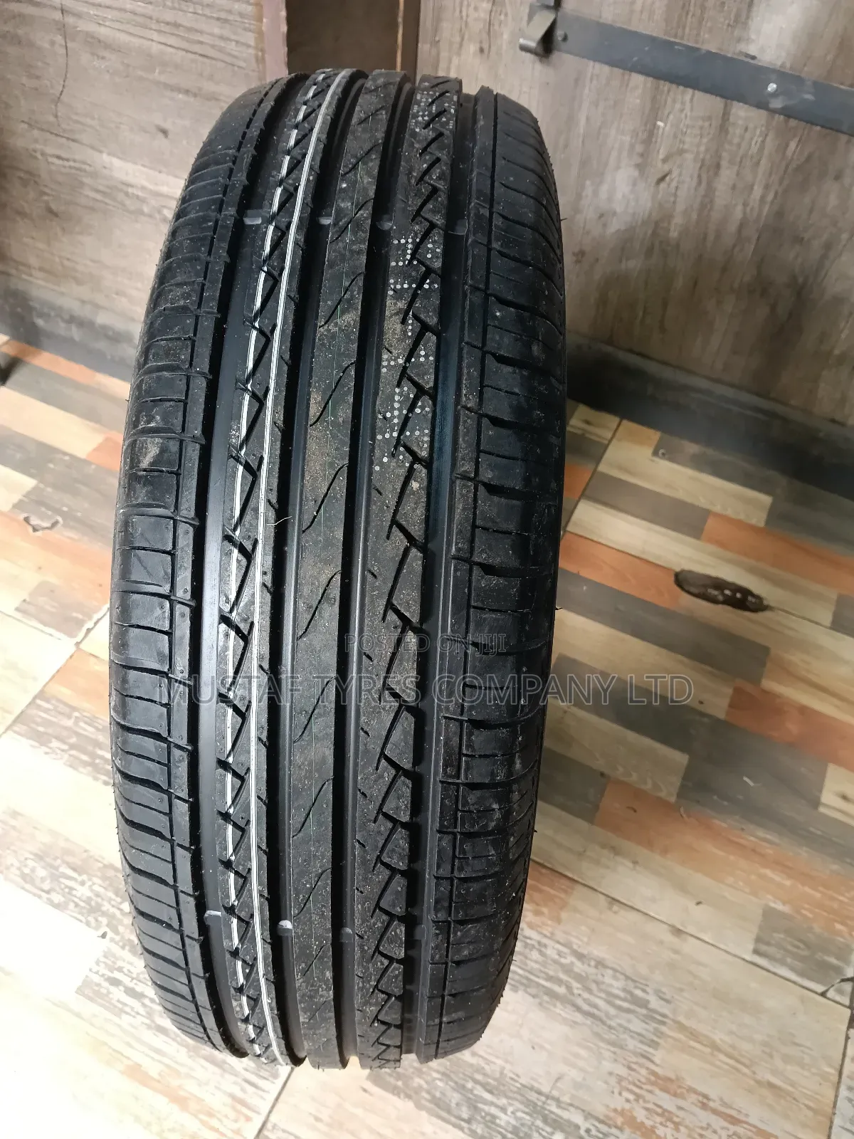 Comfoser 195/65r15 Cf510