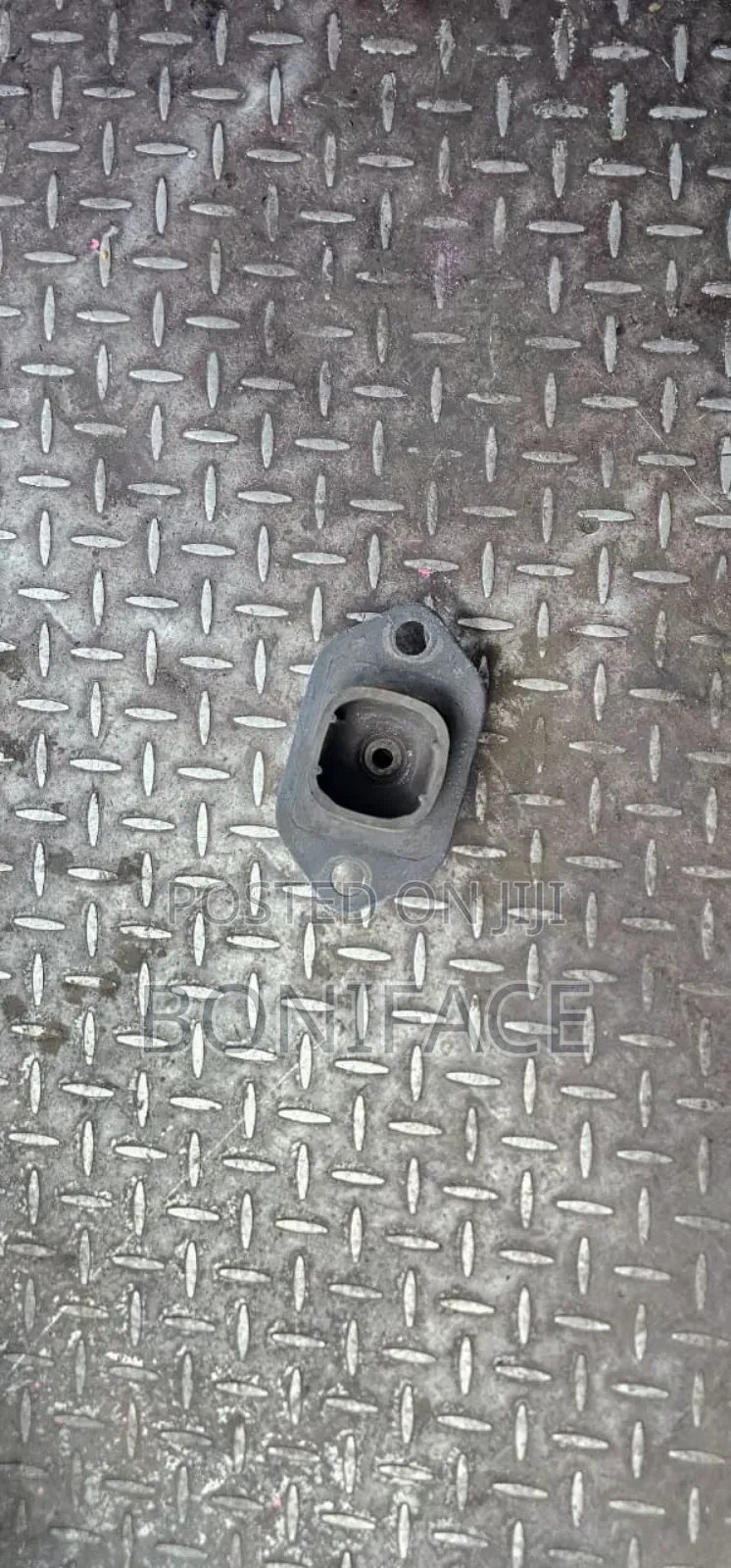 Nissan Juke Gearbox Mounting Ex Japan